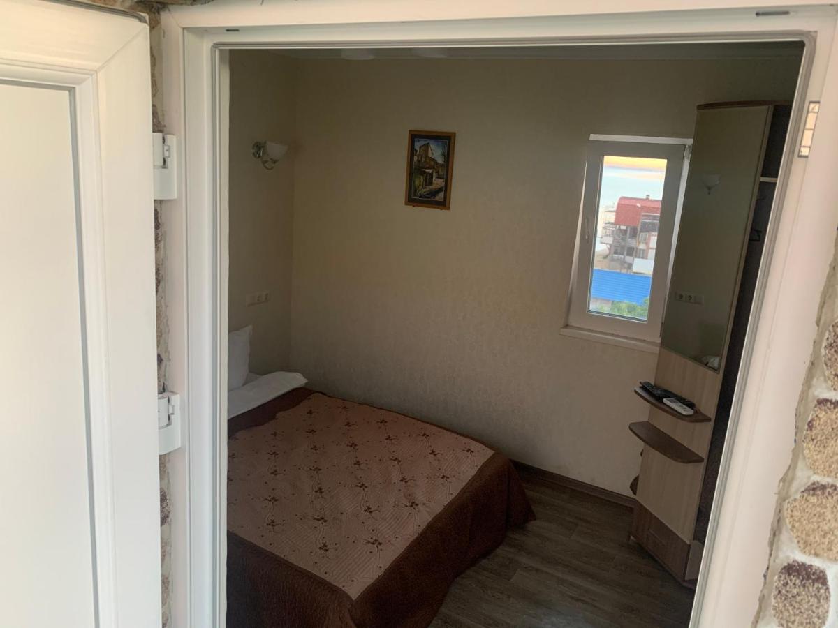 Guest House Dacha Nova Dofinivka Экстерьер фото